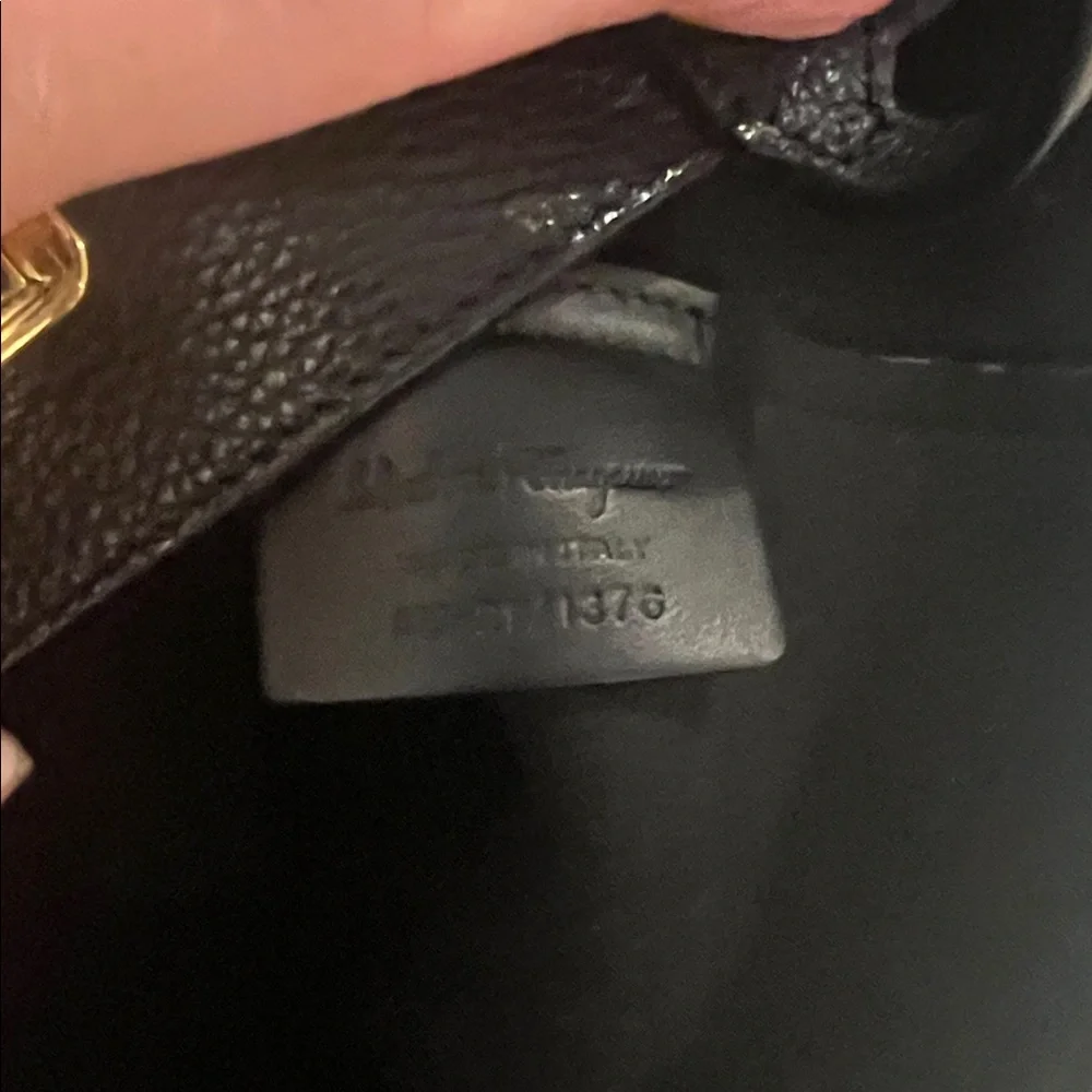 Salvatore Ferragamo Black Leather Tote Bag - Picture 5 of 14